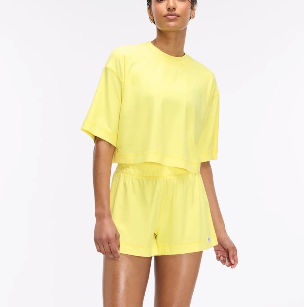 PELOTON Dreamblend Rolls Sleeve Boxy Cropped Tee 177 LEMON Yellow Size Small